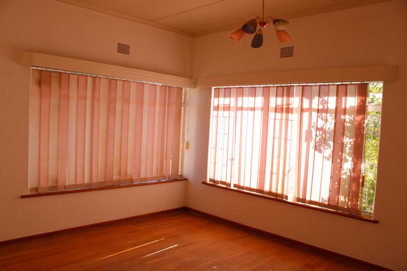 3 Bedroom Property for Sale in Fraserburg Northern Cape